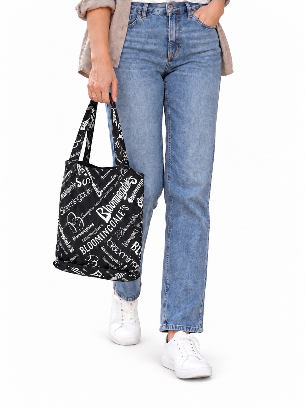 Bloomingdale’s Logo Tote Bag Foldable Packable Shopper Black White Zip Pouch